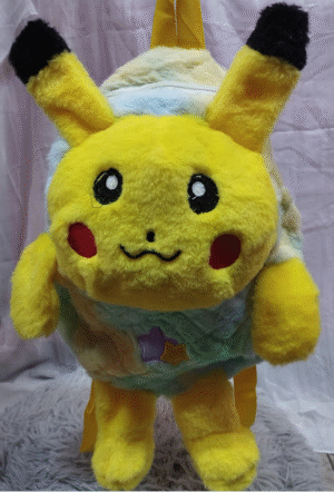 MOCHILA PIKACHU PELUCHE