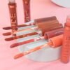 LABIAL NUDE