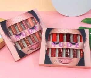 LABIAL NUDE