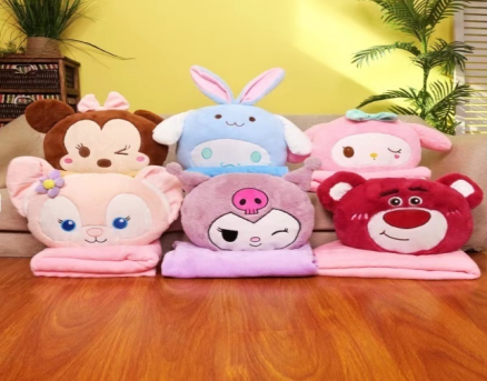 ALMOHADA KUROMI