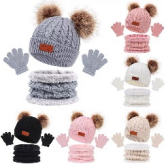GORRO BOLITAS CON GUANTES