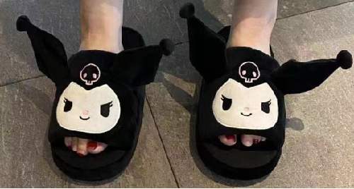 PANTUNFLAS KUROMI