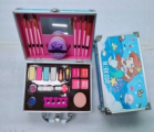 COSMETIQUERA ARIEL