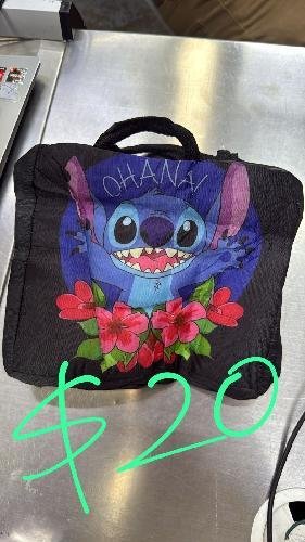 250905103003_99_7447_0520092020251030003433.jpg LONCHERA STITCH